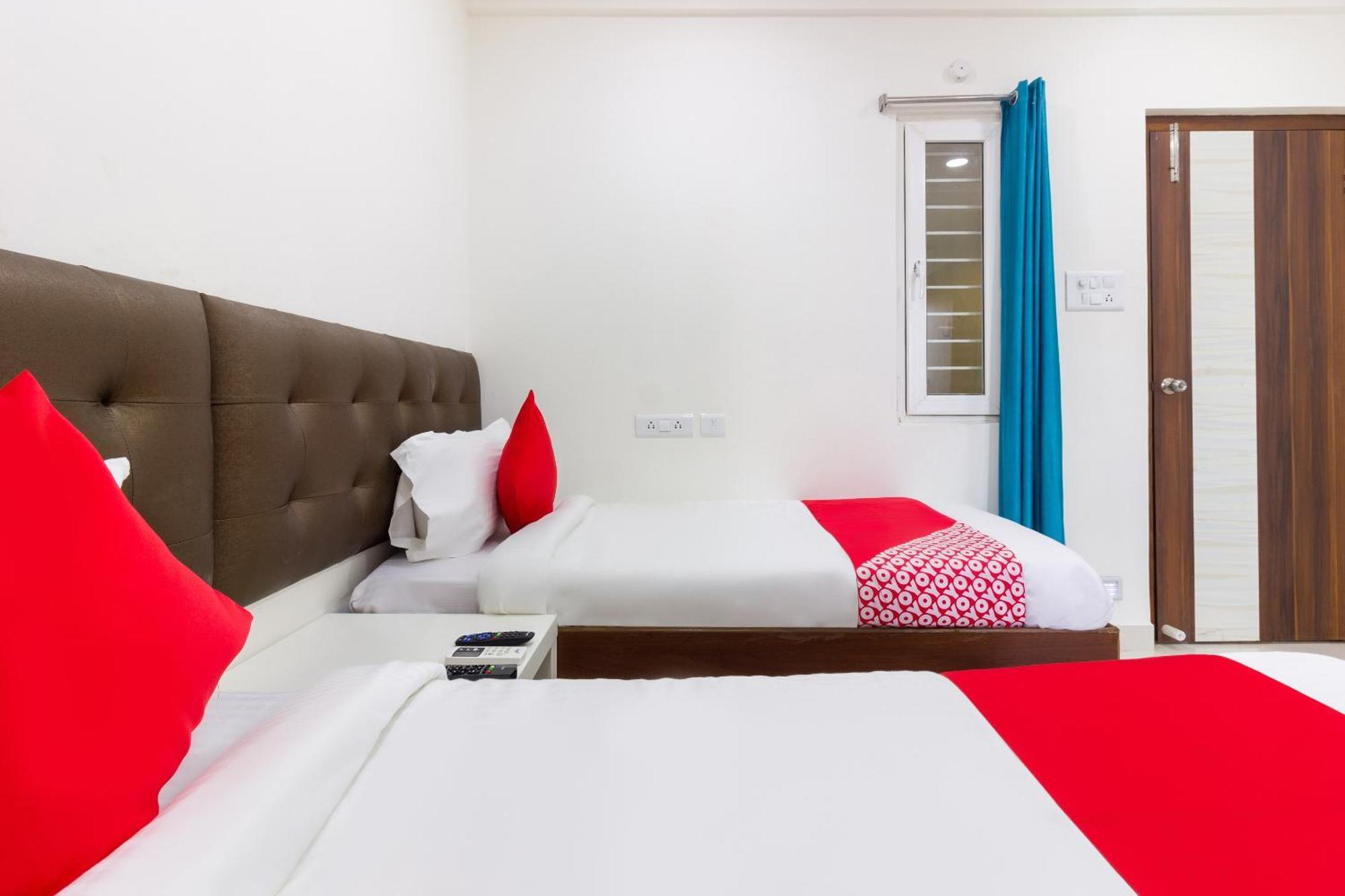 Super Hotel O Qualia Inn Kondapur Near Botanical Garden Хайдарабад Экстерьер фото